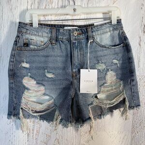 KanCan Estilo Rainbow Thread Distressed Jean Shorts